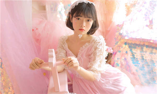 七坊镇供卵试管代怀生子多少钱？这一直是很多不孕不育家庭关注的话题。在中国，不孕不育的发生率越来越高，根据《中国不孕不育现状调研报告》显示，育龄夫妇的不孕不育率从20年前的3%增长至现在的12.5%-18.2%，患者人数高达6000万以上。在这样的背景下，许多家庭通过供卵试管来实现自己的生育梦想。那么，供卵试管代怀生子的费用到底是多少呢？